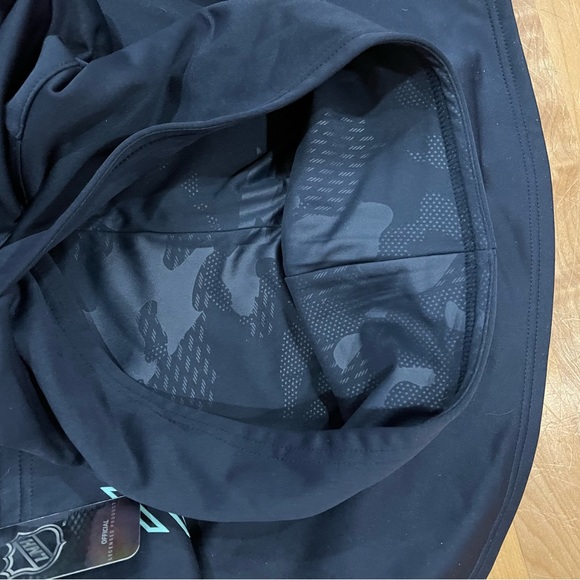 Seattle NHL Fanatics Kraken hoodie, size medium - Picture 6 of 7